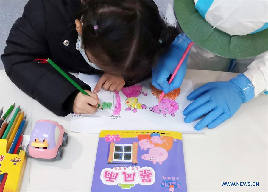 CHINA-WUHAN-CHILDREN'S HOSPITAL-TEMPORARY PARENTS (CN)